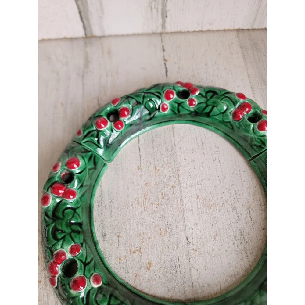 Vintage ceramic wreath centerpiece candle holder Xmas set mistletoe home